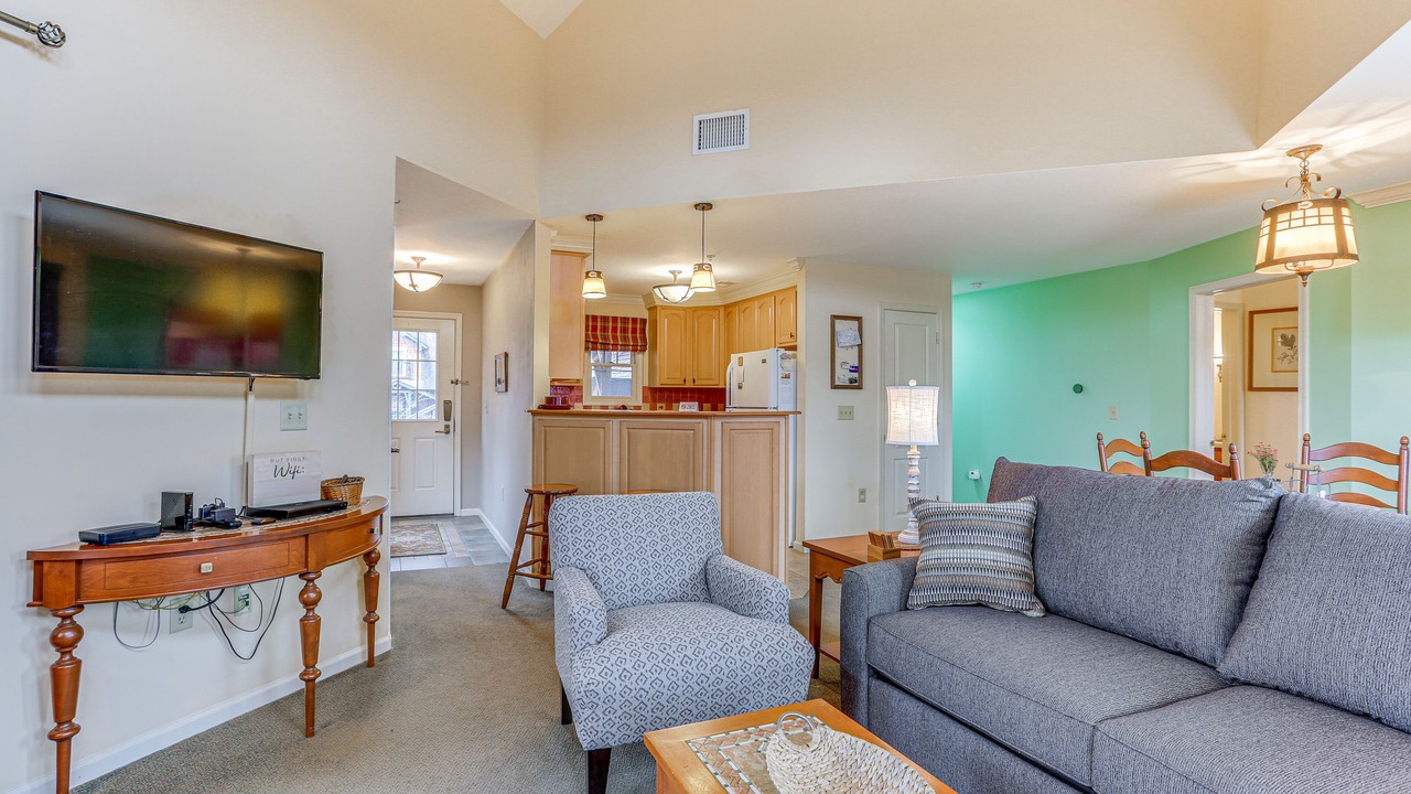 Photo of Livingroom in Vernon