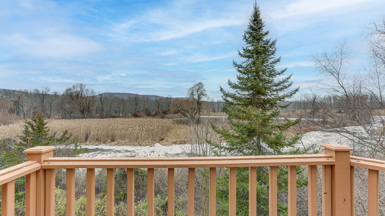 Photo of Patio Balcony in Vernon