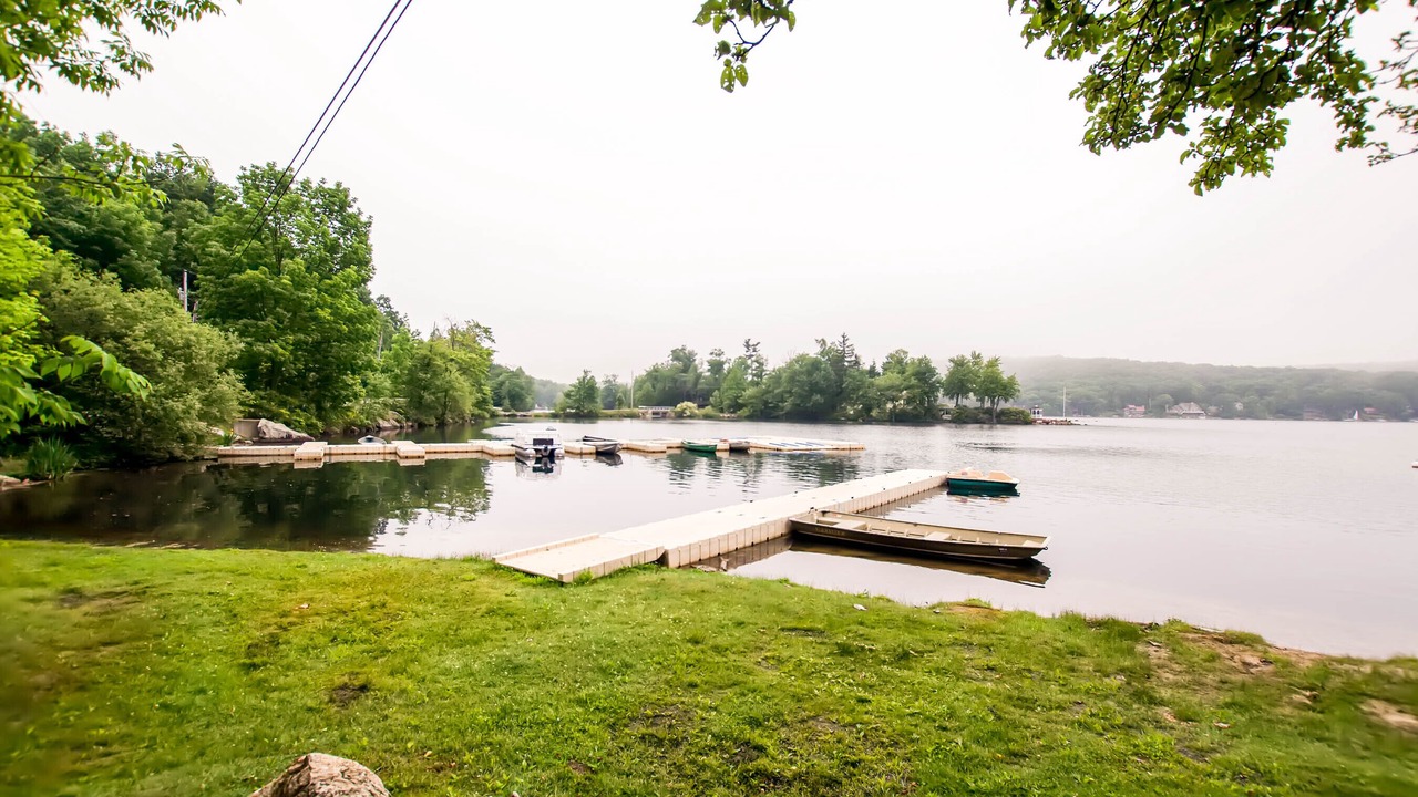 Photo of Others in Highland Lakes