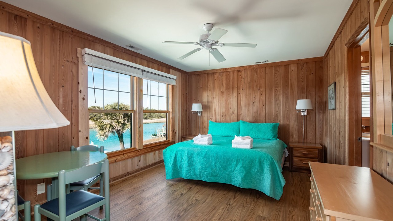 Photo of Bedroom in Pawleys Island
