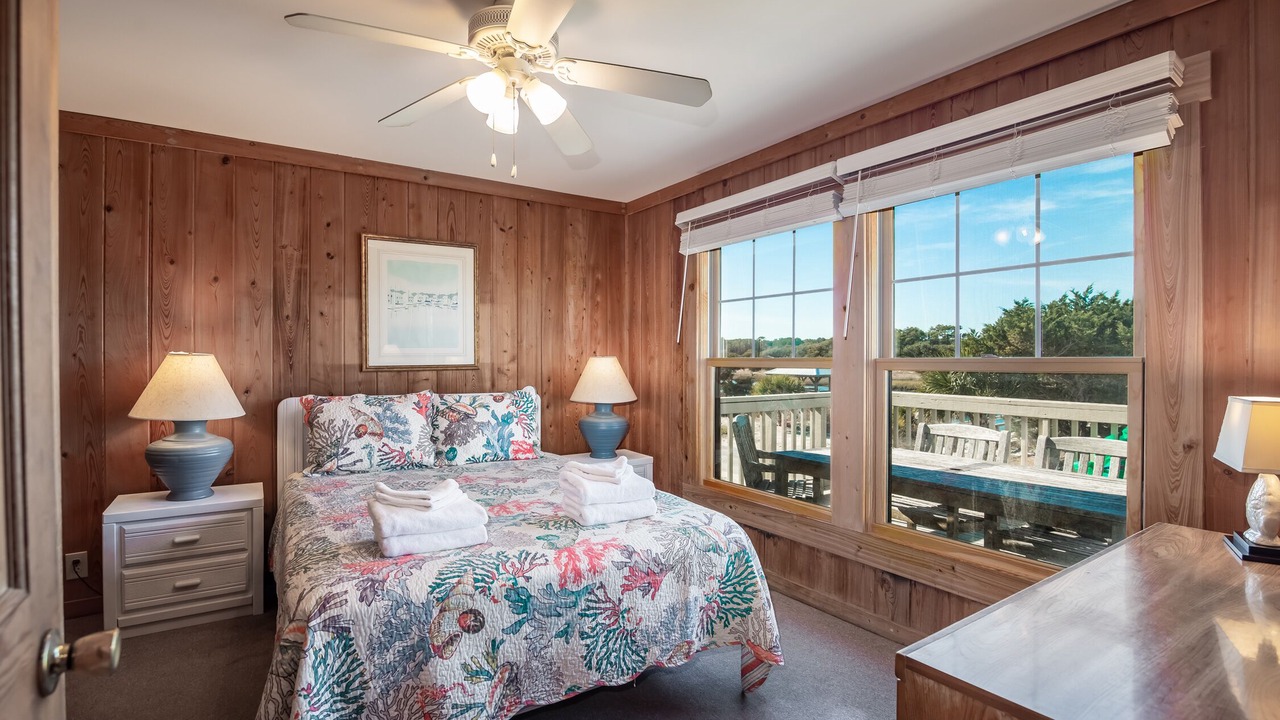 Photo of Bedroom in Pawleys Island
