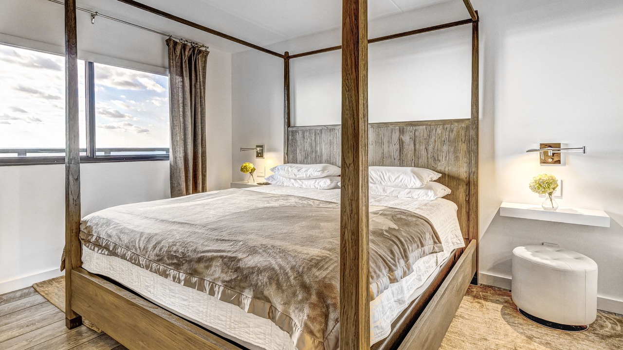Photo of Bedroom in North Ocean City