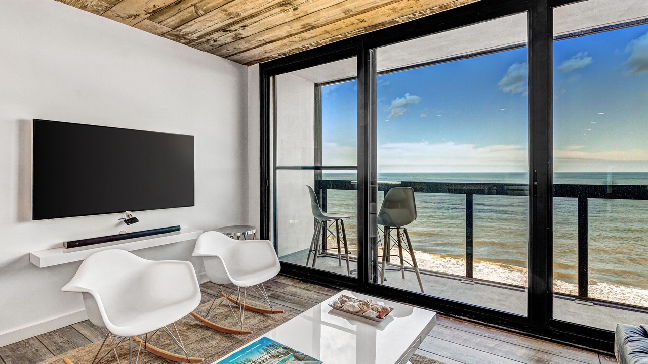 Photo of Livingroom in North Ocean City