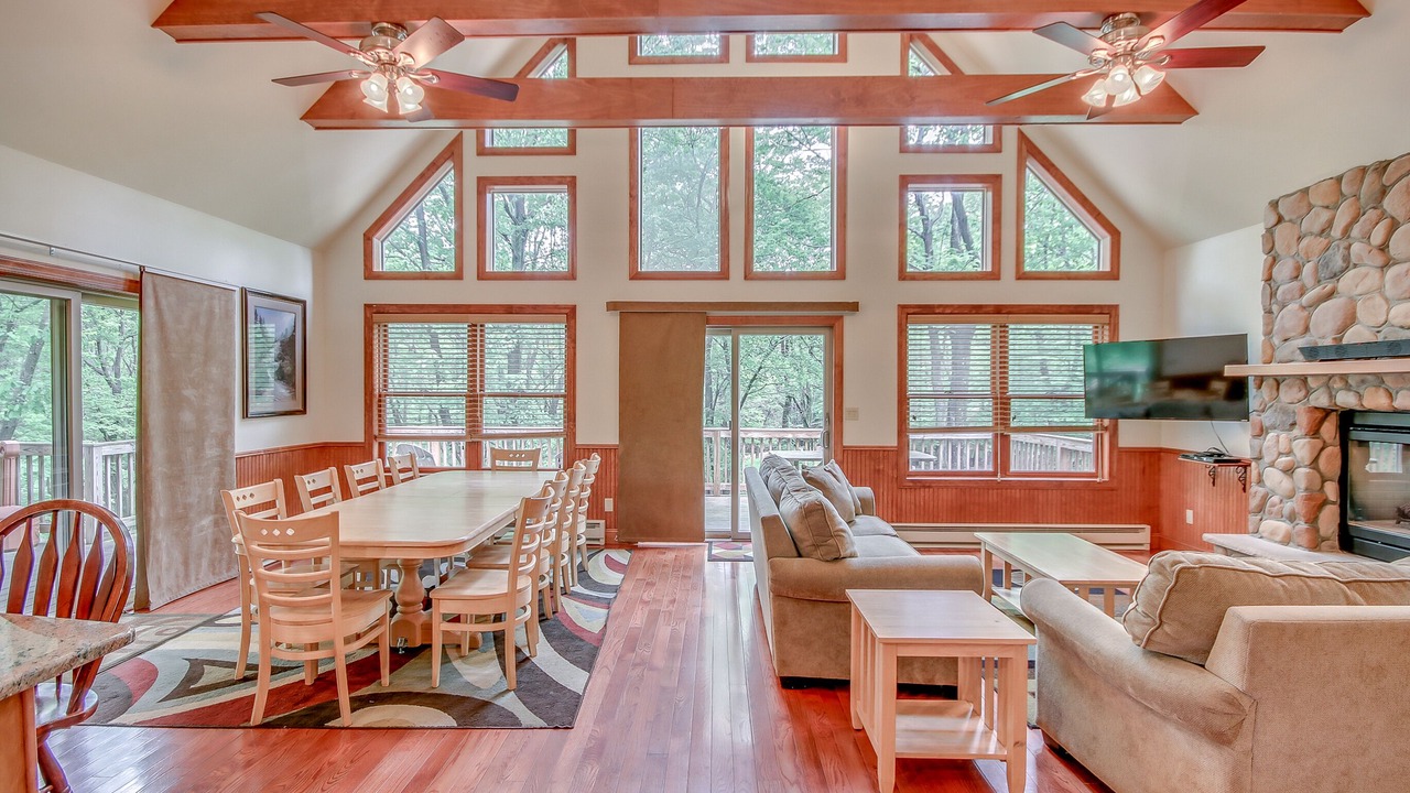Photo of Livingroom in Lake Harmony