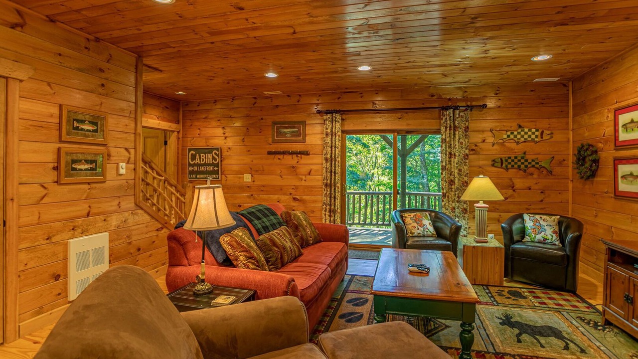 Photo of Livingroom in Seven Devils