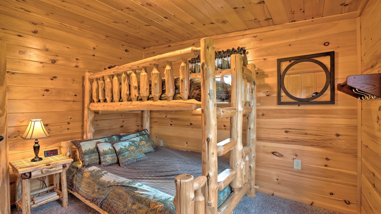 Photo of Bedroom in Benezette