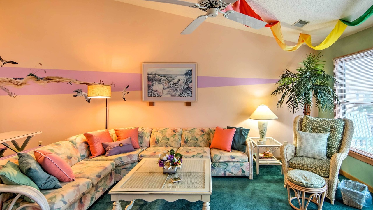 Photo of Livingroom in Kitty Hawk