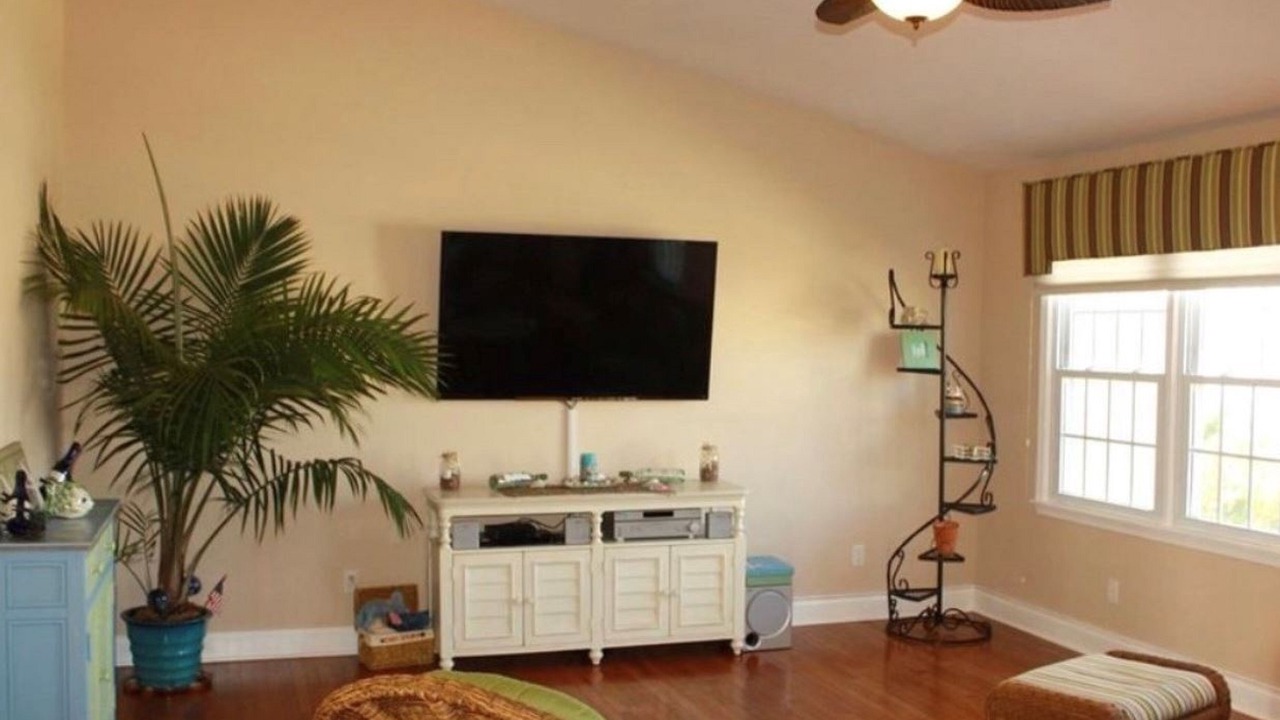 Photo of Livingroom in Southend