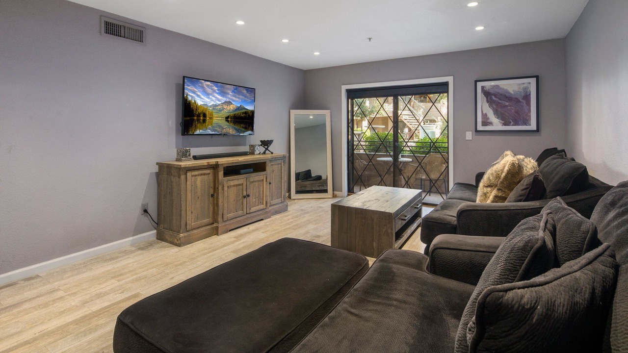 Photo of Livingroom in South Scottsdale