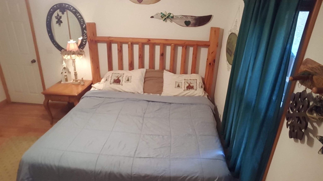 Photo of Bedroom in Tarheel