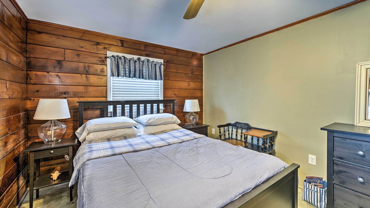 Photo of Bedroom in Ortley Beach