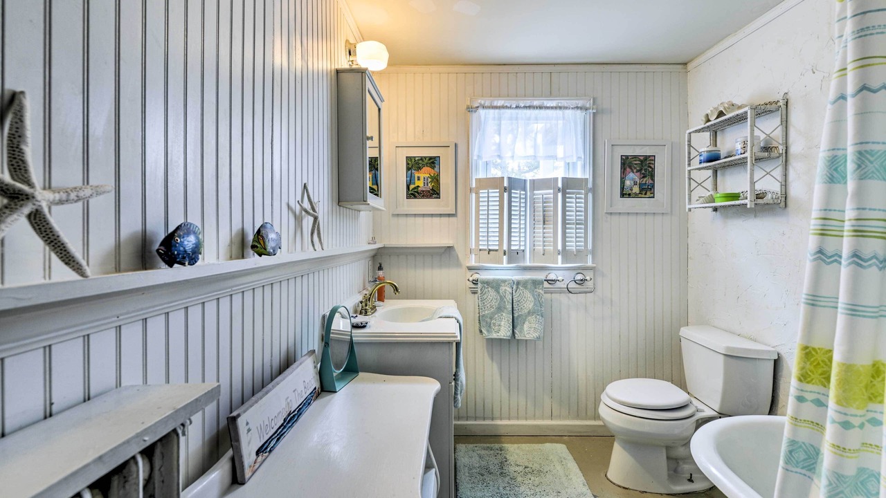 Photo of Bathroom in Ortley Beach