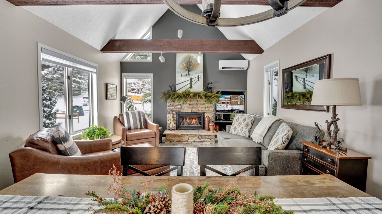 Photo of Livingroom in Clymer