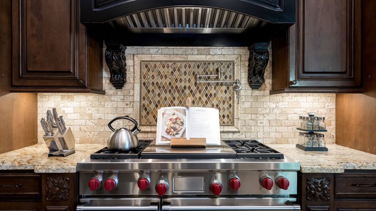 Photo of Kitchen in Pinnacle Peak Heights