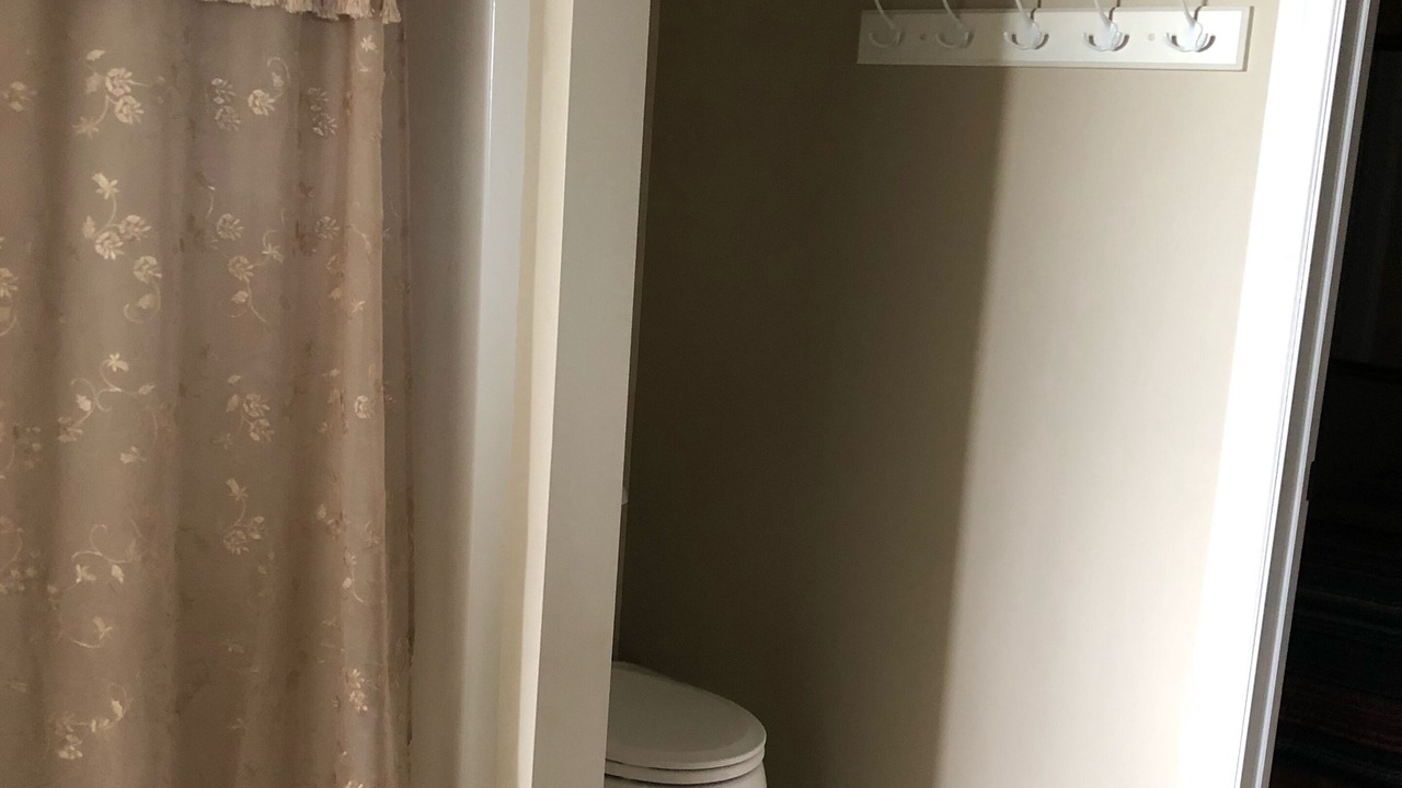 Photo of Bathroom in Amanda