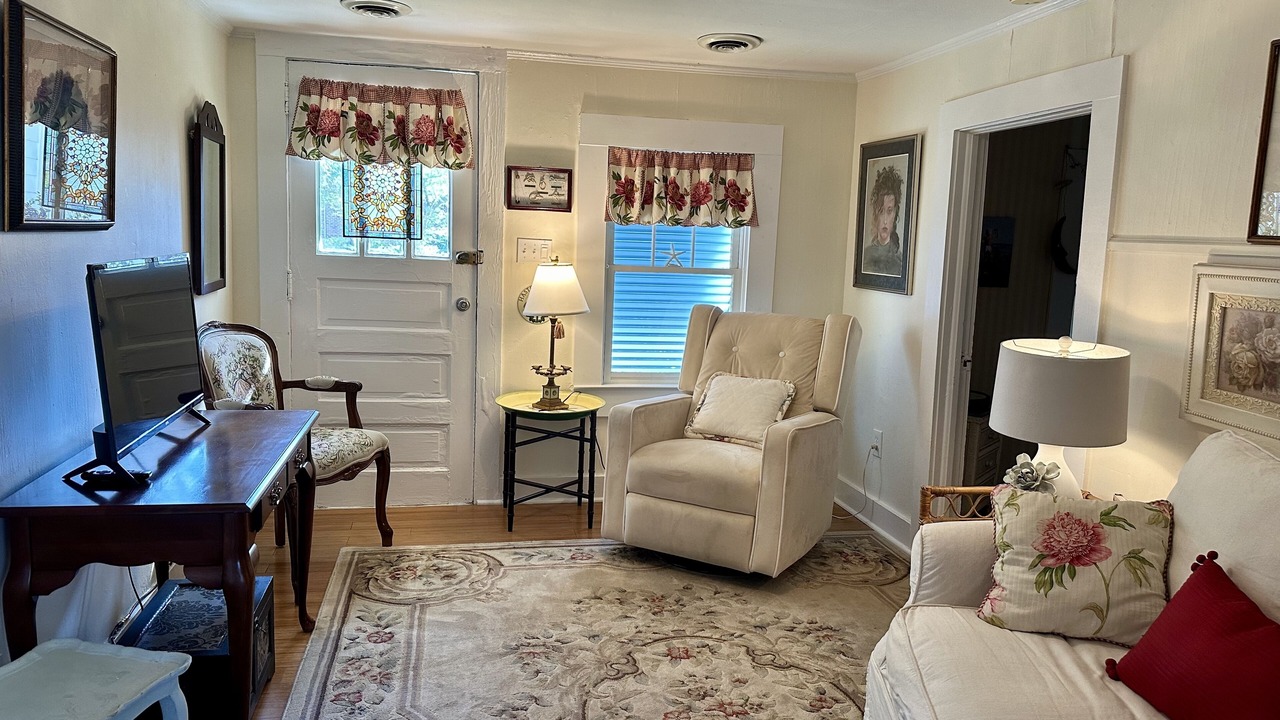 Photo of Bedroom in Historic Downtown Manteo