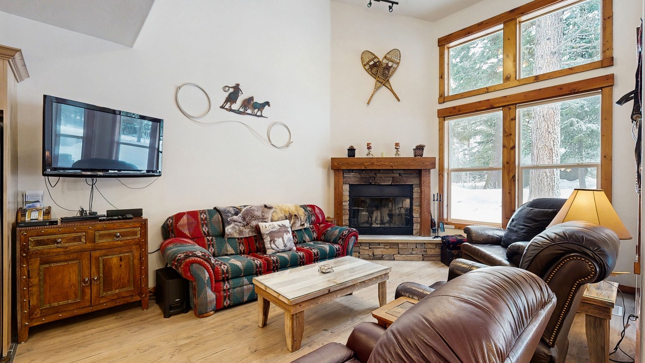 Photo of Livingroom in McCall