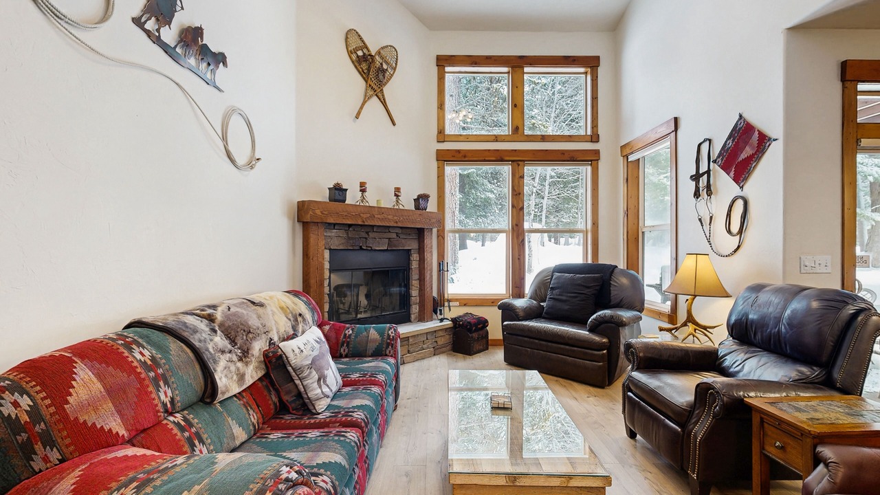 Photo of Livingroom in McCall