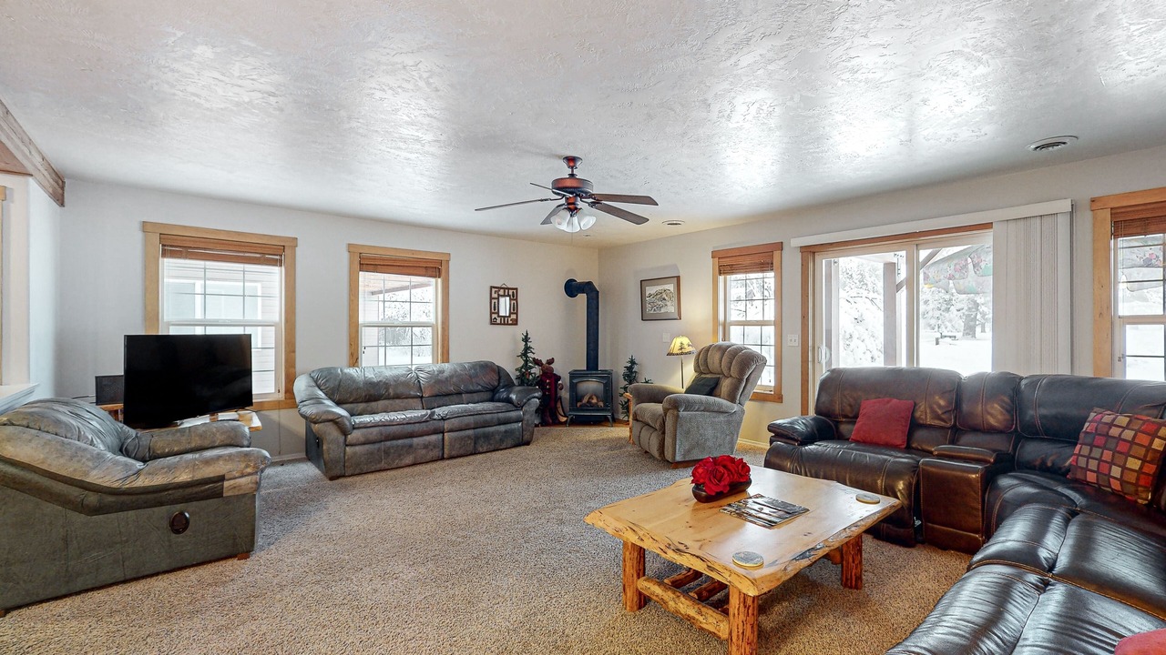Photo of Livingroom in McCall