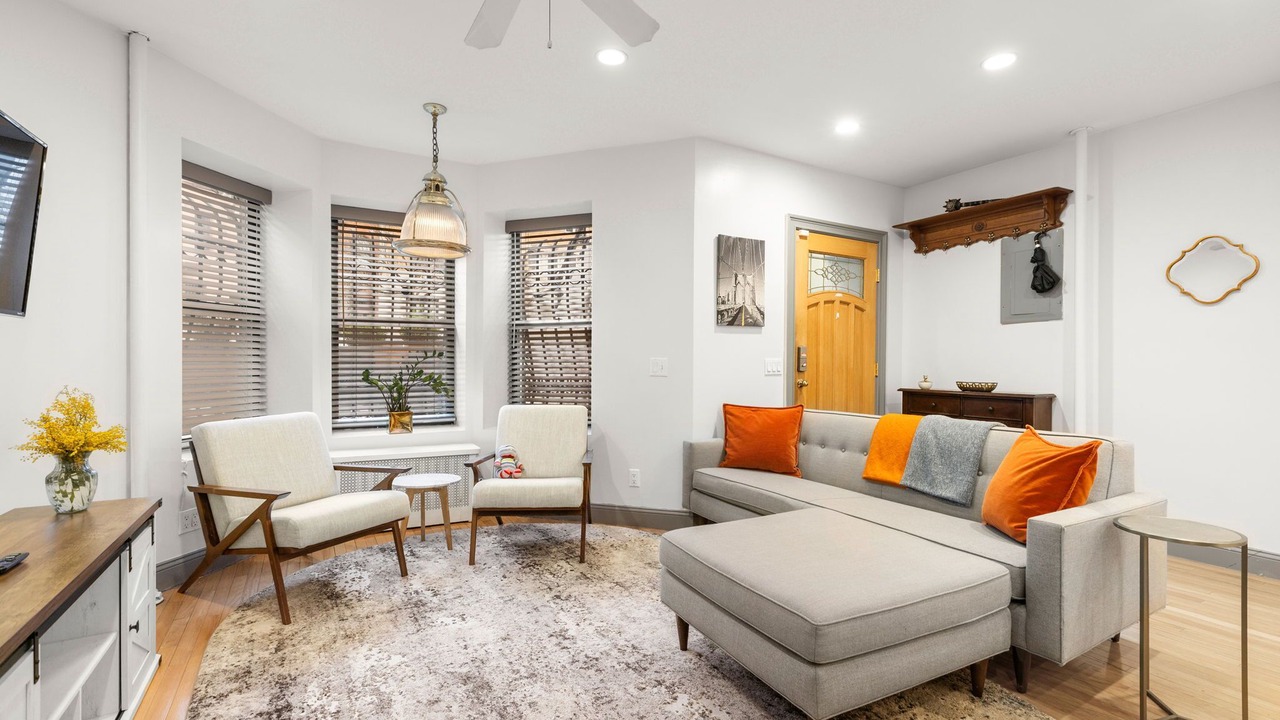 Photo of Livingroom in Central Park West