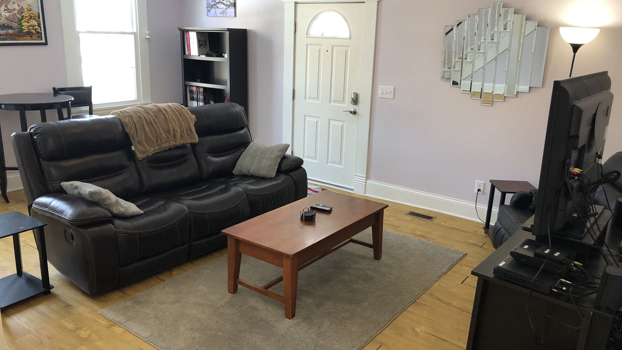 Photo of Livingroom in Corryville