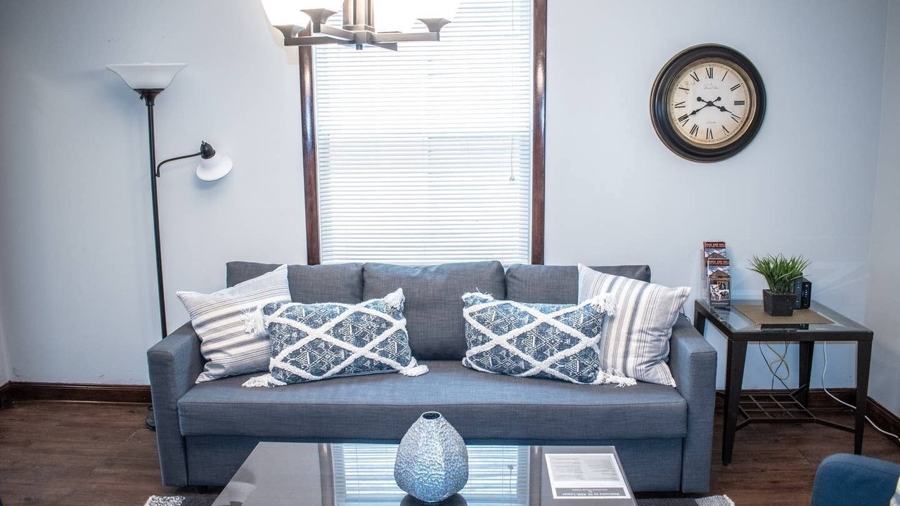Photo of Livingroom in Ohio City