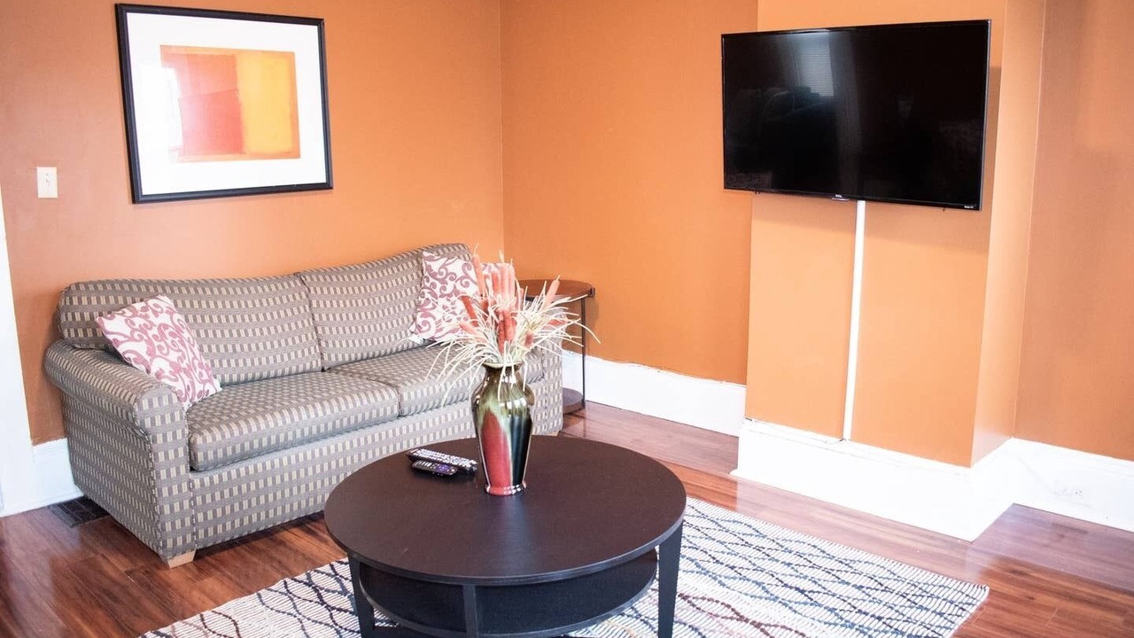 Photo of Livingroom in Ohio City