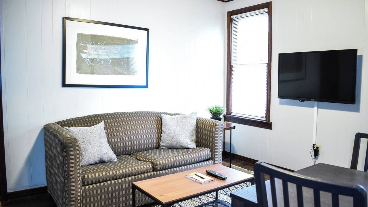 Photo of Livingroom in Ohio City