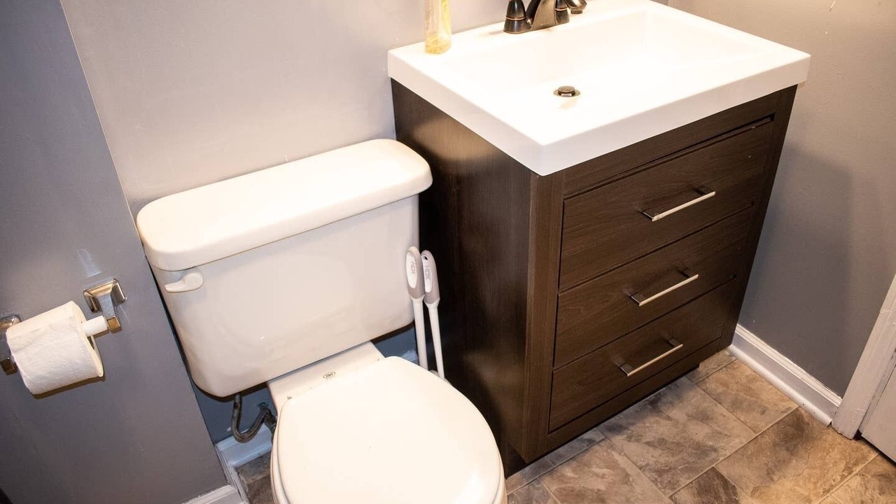 Photo of Bathroom in Ohio City