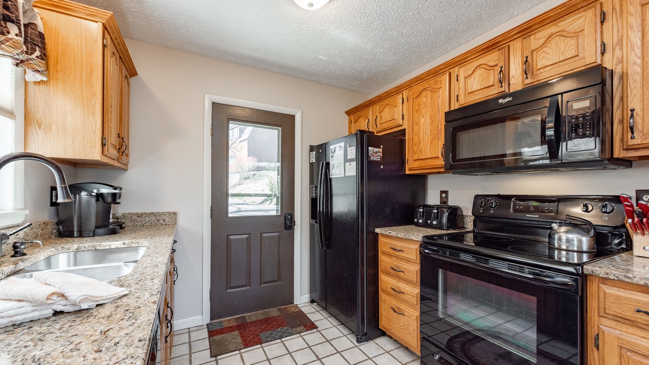 Photo of Kitchen in North Glade Hills