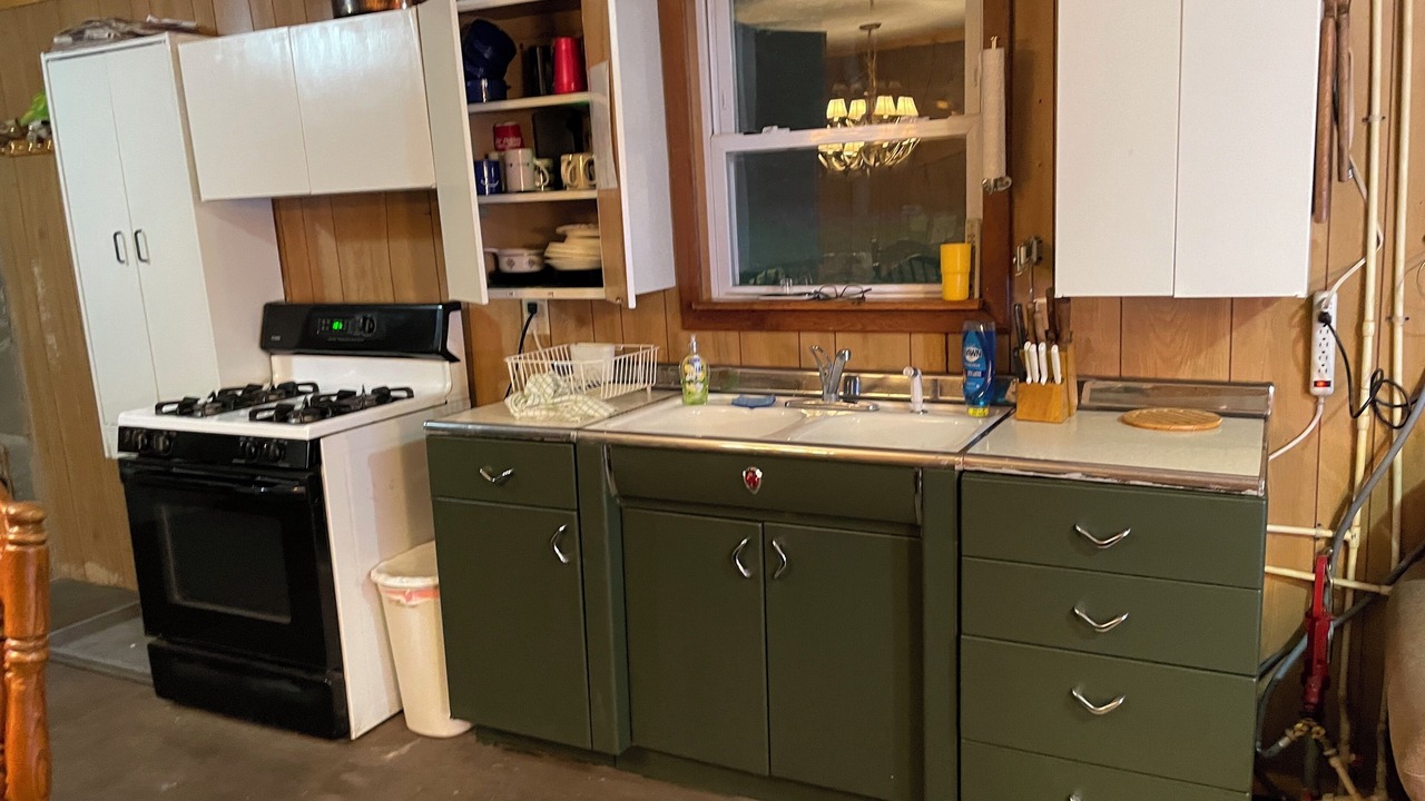 Photo of Kitchen in Warriors Mark
