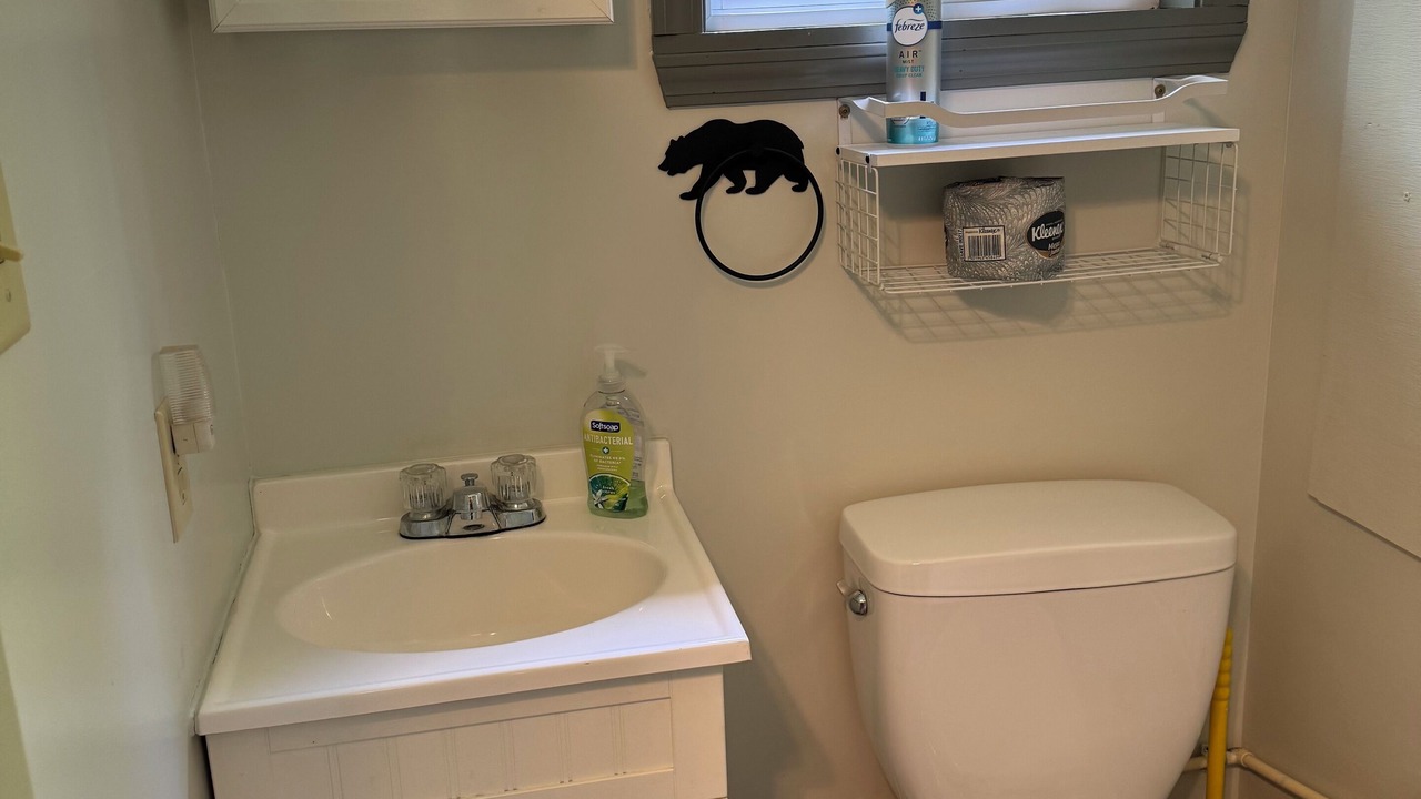 Photo of Bathroom in Warriors Mark