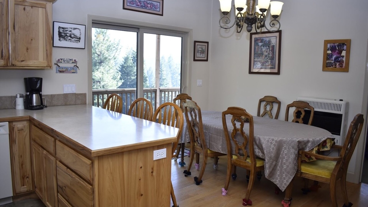 Photo of Bedroom in Cascade