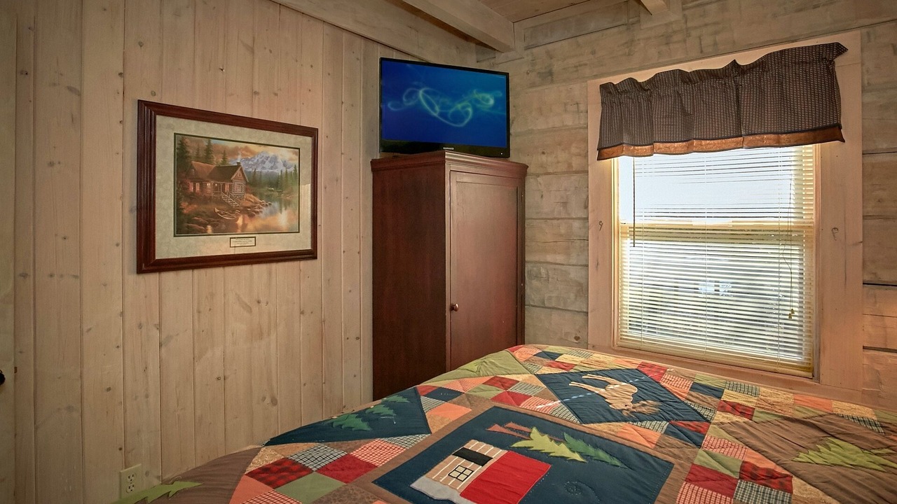 Photo of Bedroom in Chalet Village