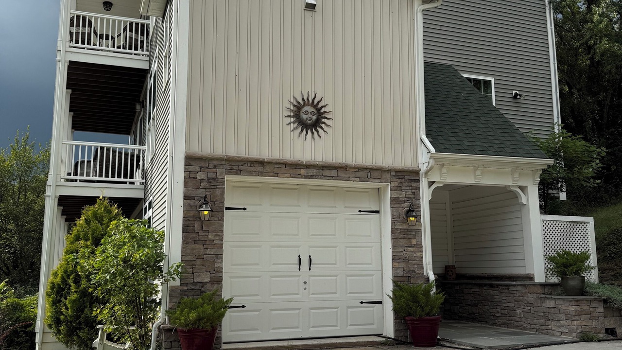 Photo of Outdoor in Knoxville
