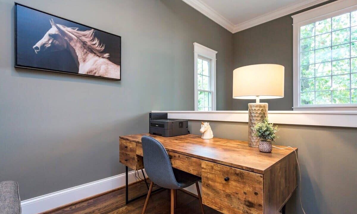 Photo of Bedroom in Shelby Hills