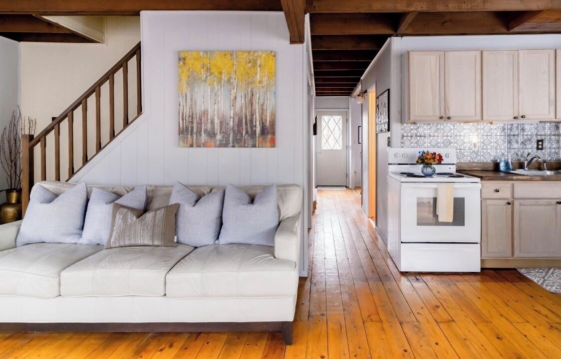 Photo of Livingroom in Lackawaxen