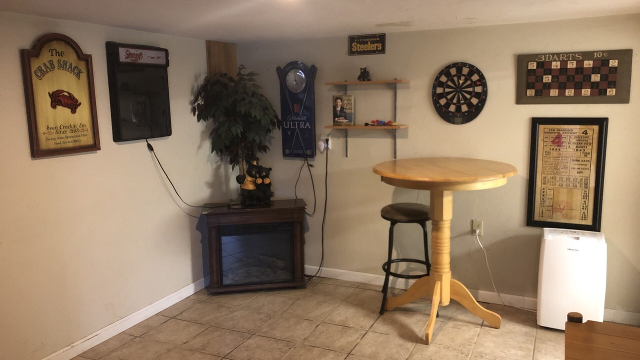 Photo of Livingroom in Jefferson Township