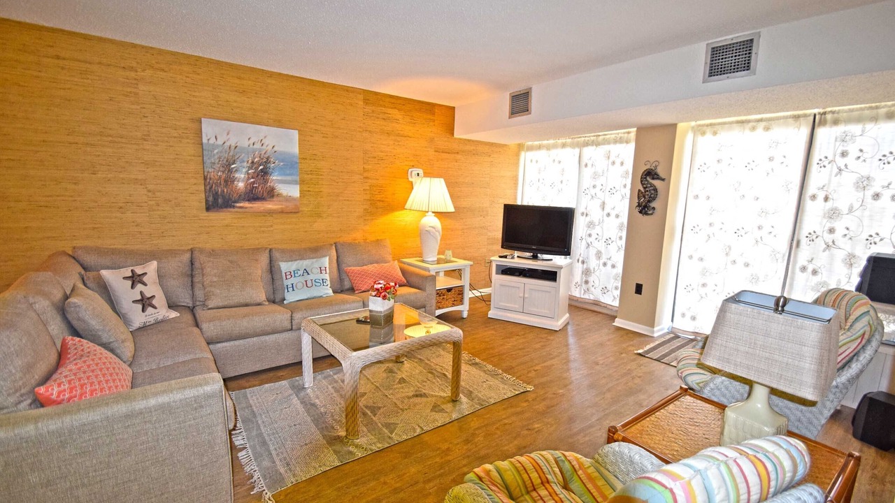 Photo of Livingroom in North Ocean City