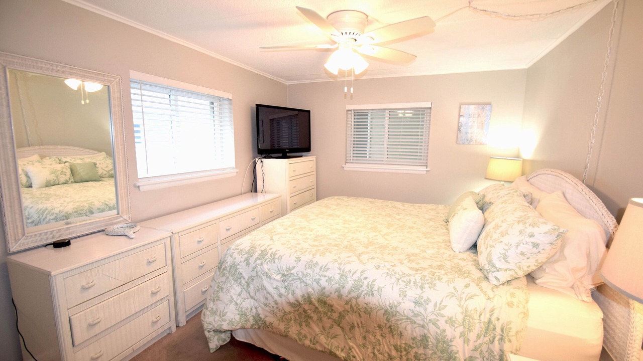 Photo of Bedroom in Midtown Ocean City