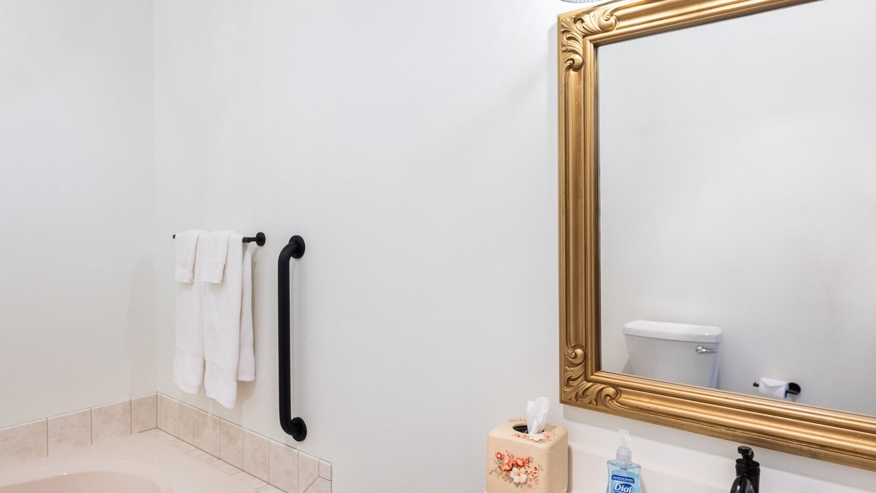 Photo of Bathroom in Millersburg