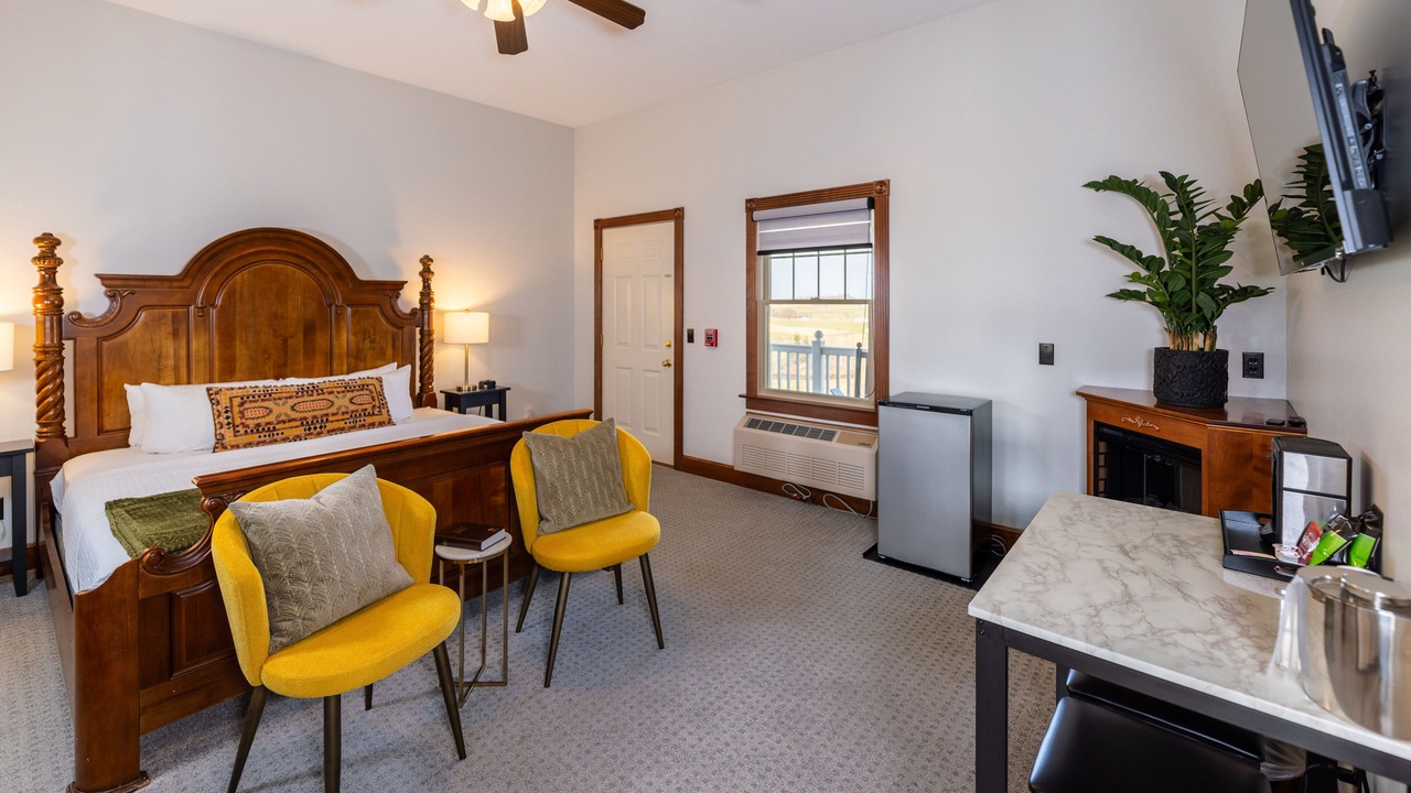 Photo of Bedroom in Millersburg