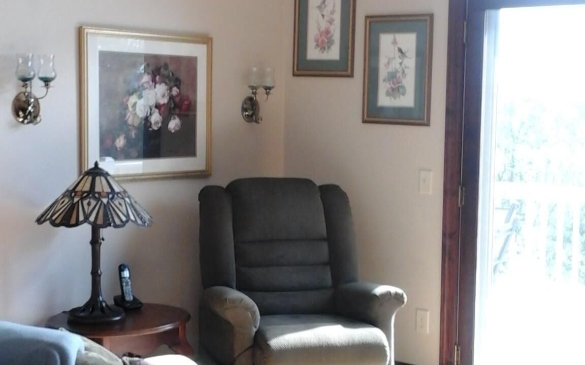 Photo of Livingroom in Monterey