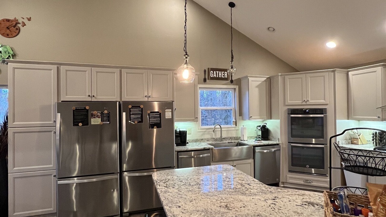 Photo of Kitchen in Lakeside Estates