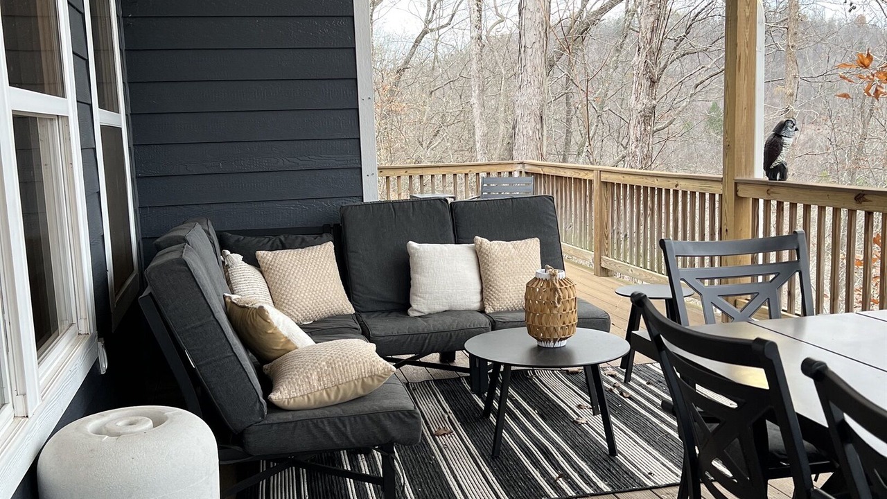 Photo of Outdoor in Lakeside Estates