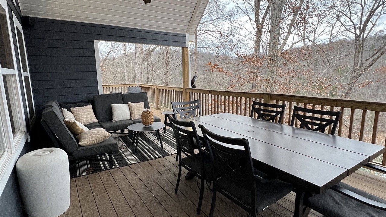 Photo of Outdoor in Lakeside Estates