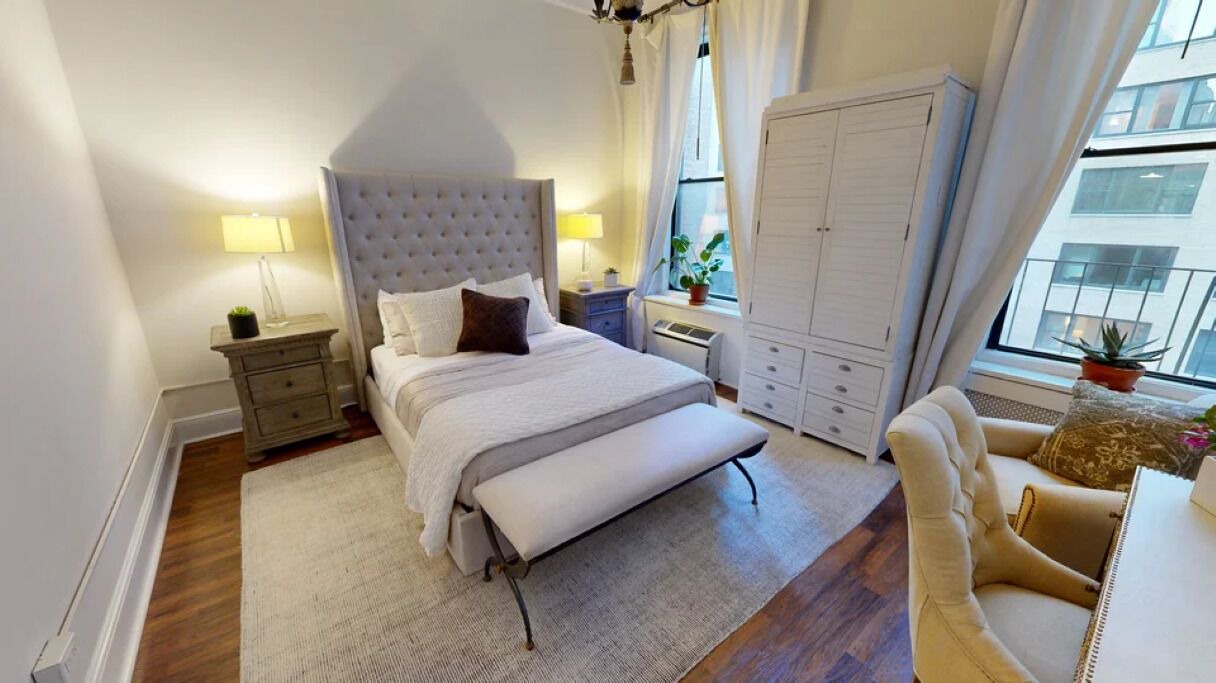 Photo of Bedroom in Central Park South