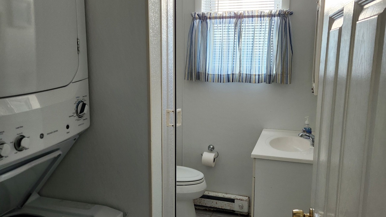 Photo of Bathroom in Dewey Beach