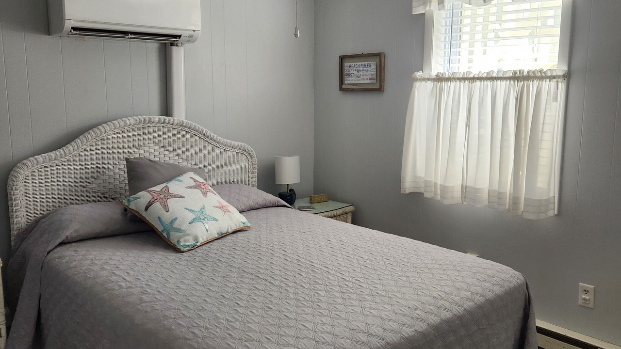 Photo of Bedroom in Dewey Beach