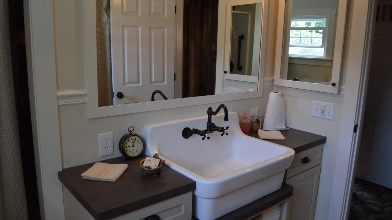 Photo of Bathroom in Perrysville